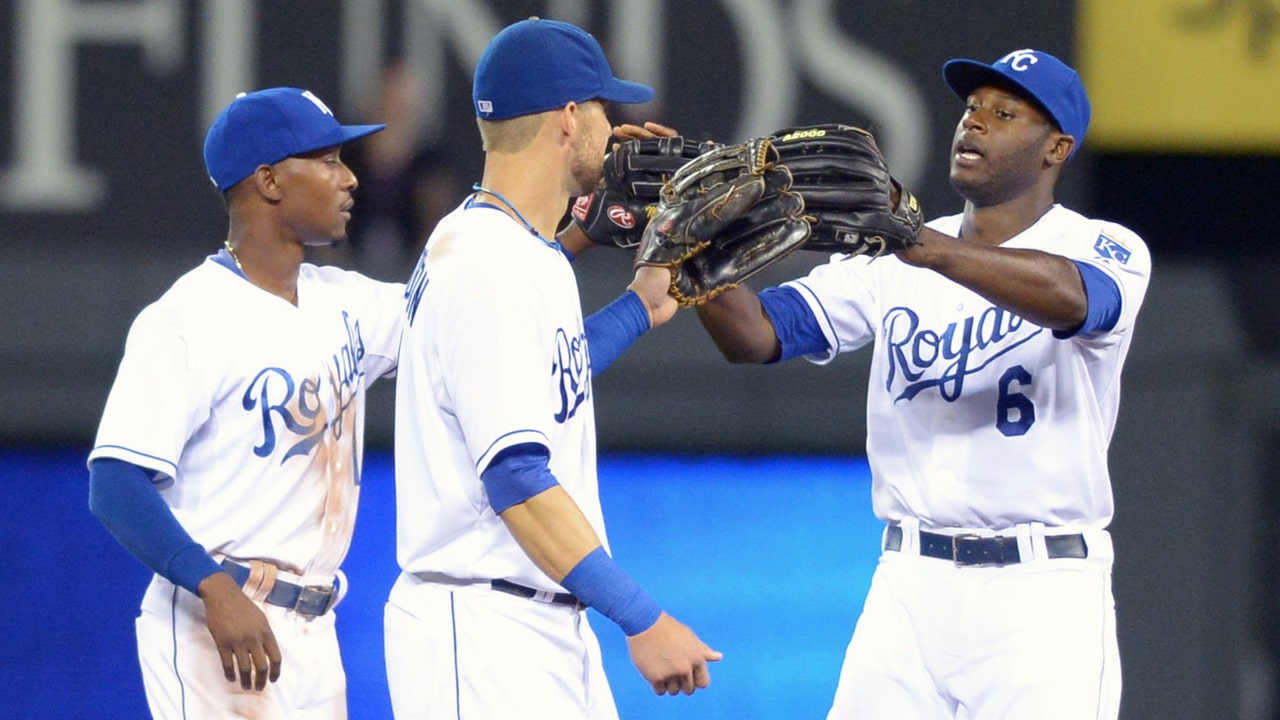 Royals should deploy the Ultimate Outfield